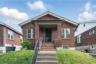 5944 Wanda Ave, Saint Louis, MO 63116
