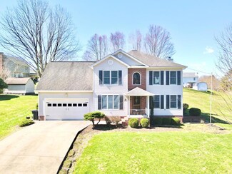 210 Philos St, Tazewell, VA 24651