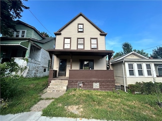2405 Harrison St, McKeesport, PA 15132