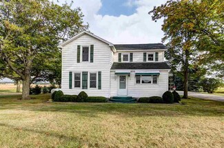 8415 E State Road 120, Howe, IN 46746