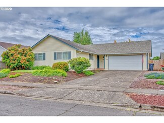 3968 N Clarey St, Eugene, OR 97402
