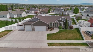 3830 Lakefield Ln, Idaho Falls, ID 83406