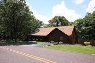 6060 Franks Rd, Byrnes Mill, MO 63051