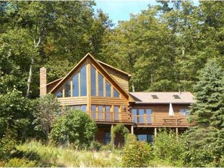 33 Town Farm Rd, Heath, MA 01346