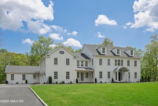36 Baldwin Farms N, Greenwich, CT 06831