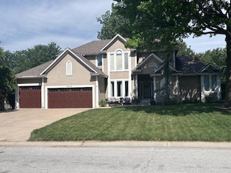 1212 SW Surrey Trace, Lees Summit, MO 64081