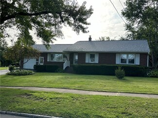 1121 Hammond Ave, Utica, NY 13501
