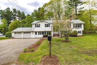19 Frost St, Billerica, MA 01821