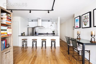 222 W 14th St Unit 3N, New York, NY 10011