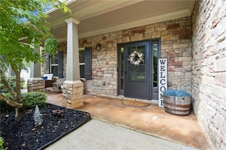 311 Lake Vista Dr, Jefferson, GA 30549