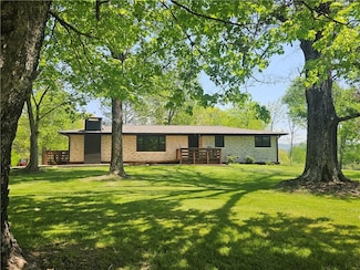 9351 Henderson Mountain Rd, Fairmount, GA 30139