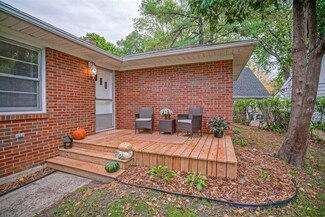 21 Mohawk Cir, Madison, WI 53711
