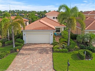 9404 La Bianco St, Estero, FL 33967