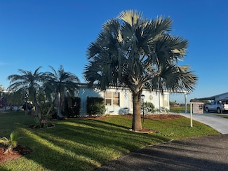 3422 Feriwinkle Ct, Port Saint Lucie, FL 34952