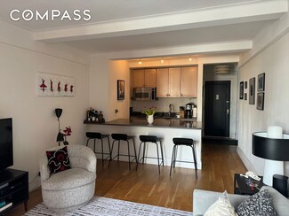 433 W 34th St Unit 6K, New York, NY 10001