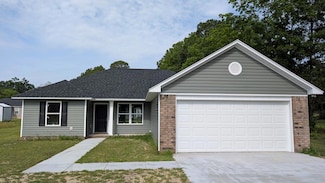 212 S Marion St, Pinewood, SC 29125