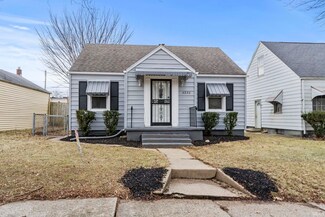 4220 Avondale Dr, Fort Wayne, IN 46806