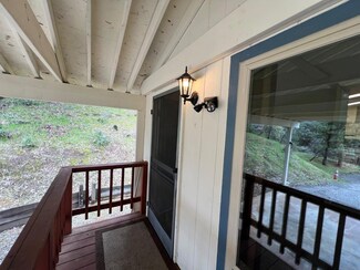 43555 Highway 41 Unit C-6, Oakhurst, CA 93644