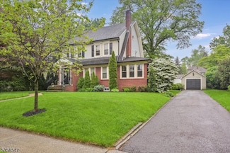 18 Warren Place, Glen Rock, NJ 07452
