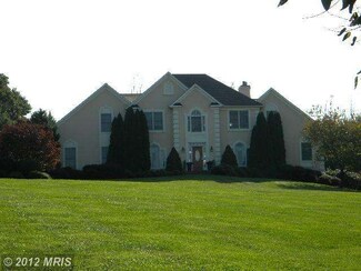 17270 Quail Creek Cir, Hamilton, VA 20158