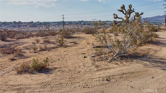 0 Seneca Unit HD22185525, Victorville, CA 92392