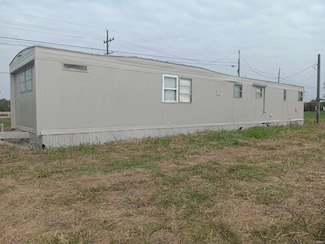 4785 E Wheatland Rd, Vincennes, IN 47591