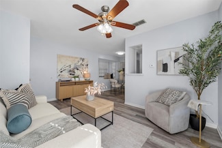 1915 S 10th St Unit 104A, Waco, TX 76706