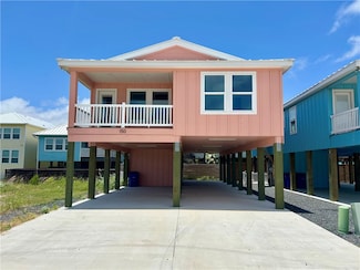 150 Flounder Dr, Port Aransas, TX 78373