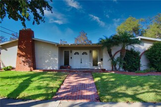 3181 Quail Run Rd, Los Alamitos, CA 90720