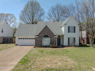 7065 Creekside Dr, Olive Branch, MS 38654
