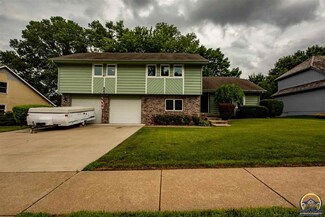 925 SE 42nd Terrace, Topeka, KS 66609