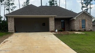 203 Hemingway Cir, Canton, MS 39046