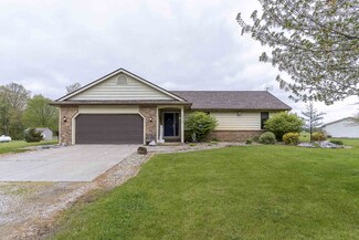 17727 Breezewood Dr, Spencerville, IN 46788