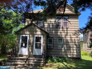 329 7th St S, Virginia, MN 55792
