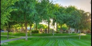 1422 S Colt Dr, Gilbert, AZ 85296