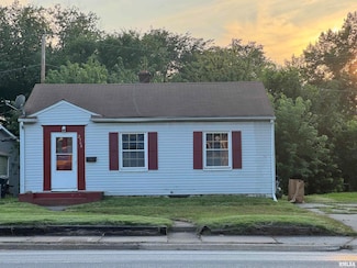 2368 11th St, Rock Island, IL 61201