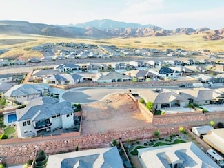 857 W Tortoise Cir, Washington, UT 84780