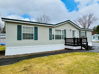 545 Elm St Unit 11, Milford, NH 03055