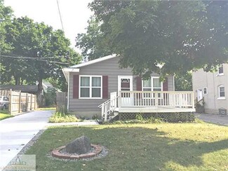 1117 Pulaski St, Lansing, MI 48910