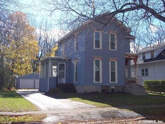 8 Saint Marks St, Le Roy, NY 14482