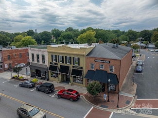 33 N Main St, Belmont, NC 28012