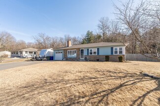 241 Mallowhill Rd, Springfield, MA 01129