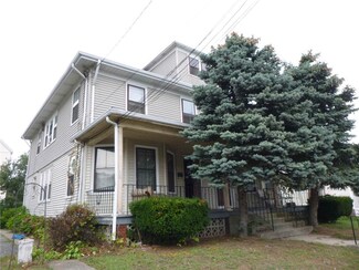 42 Melrose Ave, Pawtucket, RI 02860
