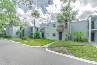 2818 Somerset Park Dr Unit 1, Tampa, FL 33613