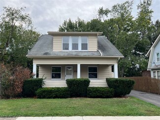 1817 Clermont Ave NE, Warren, OH 44483