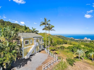 425 Kaukini Loop, Wailuku, HI 96793