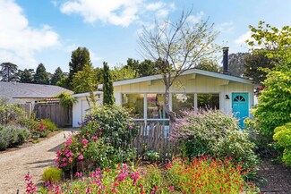 420 Clubhouse Dr, Aptos, CA 95003