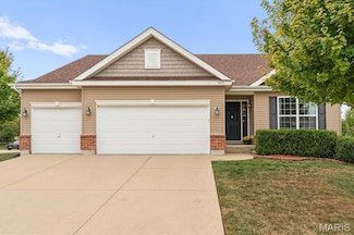 3533 Capri Ln, Belleville, IL 62221