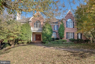 107 Leighton Dr, Bryn Mawr, PA 19010