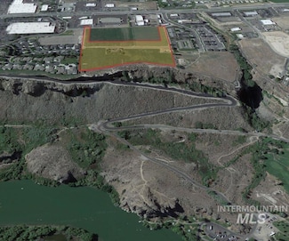 647 Poleline Rd, Twin Falls, ID 83301